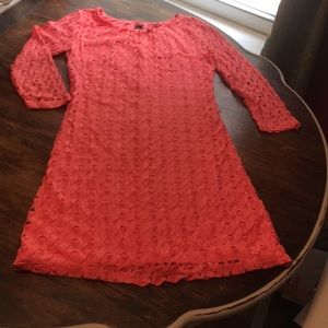 NWT✨ Coral dress with quarter length sheer sleeves